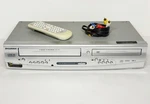 Sylvania DV220SL8 Dvd Vcr Combo Player Recorder With Remote Works Cleaned Used. Price: $89.98.