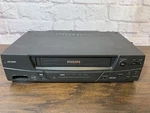 Philips Vcr VR420CAT21 Vhs Player Rewind Ok No Ffwd For Parts. Price: $35.00.