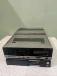 Magnavox Portable Battery Head Vhs Vcr Model VR8465SL01 Escort Xd For Parts!. Price: $39.99.