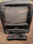 Philips CCC090AT01 9" Tv Vcr Combo Gamer - Tested Works With Remote Used. Price: $220.00.