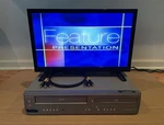 Magnavox MWD2206 Vcr/dvd Combo Player Vhs Recorder With Cables Tested Works Good Used. Price: $80.00.