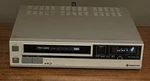 Vtg 1980S Samsung Vcr VR1000 - No Remote For Parts Repair Only. Price: $29.99.